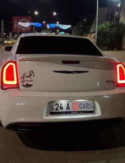 کرایسلەر 300